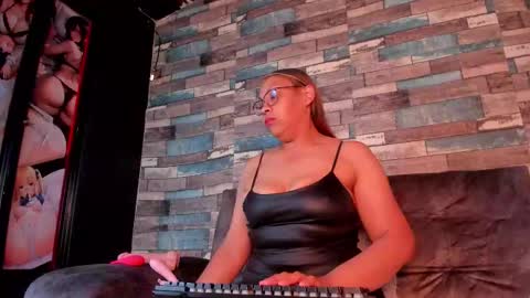 Danna online show from 7, 1, 2026