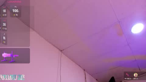 zammy_brown2 online show from 3, 2, 2026