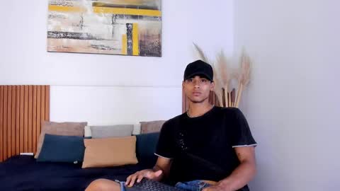 Snapshot of zander_2120 chatting on 2, 10, 2025 Zander online show from 2, 10, 2025