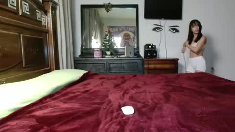 Snapshot of zandra6ghal chatting on 14, 12, 2025 zandra6ghal online show from 14, 12, 2025