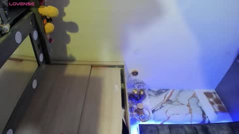 Snapshot of zandraa_milf chatting on 18, 2, 2026 Zandra online show from 18, 2, 2026