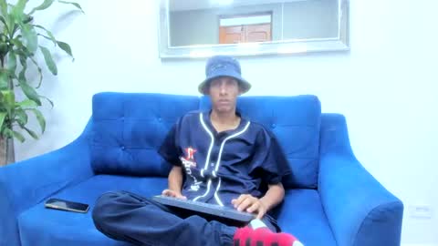 Snapshot of zane_belville chatting on 13, 5, 2026 Zane Belville online show from 13, 5, 2026