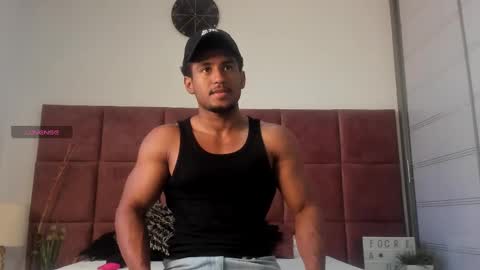 Zane Lux online show from 5, 3, 2025