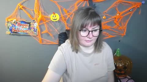 zannadreil online show from 13, 10, 2025