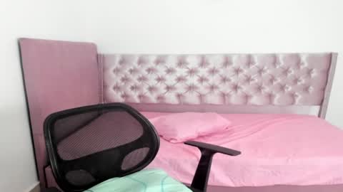 Snapshot of zanxley_ chatting on 19, 1, 2025 zanxley_ online show from 19, 1, 2025