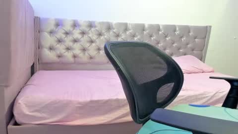 Snapshot of zanxley_ chatting on 29, 1, 2025 zanxley_ online show from 29, 1, 2025