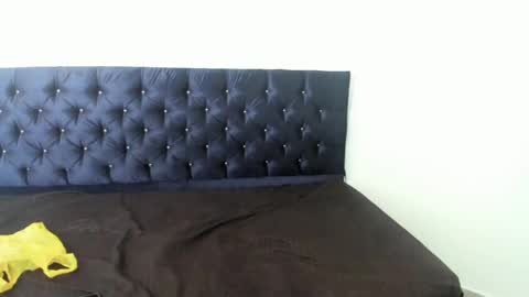 Snapshot of zanxley_ chatting on 17, 2, 2025 zanxley_ online show from 17, 2, 2025