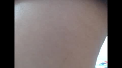 Snapshot of zaphiro__skye chatting on 6, 5, 2026 Skye online show from 6, 5, 2026