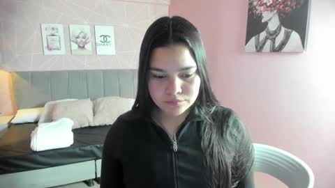Snapshot of zara__sweet chatting on 1, 6, 2026 Zara Sweet online show from 1, 6, 2026