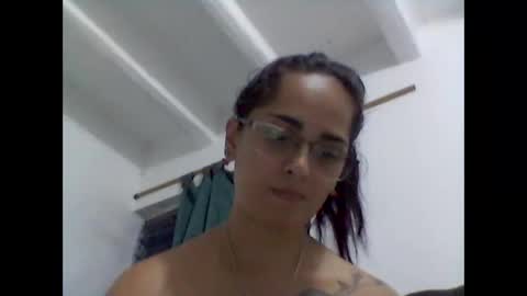 Snapshot of zaraa_lopez chatting on 14, 11, 2025 zaraa_lopez online show from 14, 11, 2025