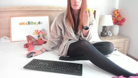 Agnes online show from 5, 11, 2025