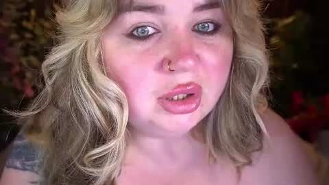 Lola online show from 23, 7, 2026