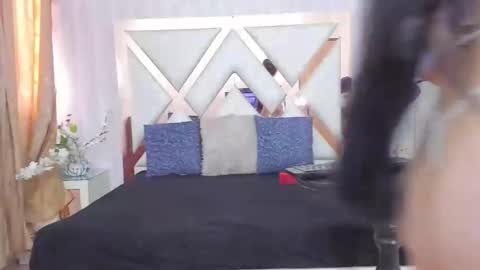 Snapshot of zaraycox chatting on 1, 10, 2025 Zaraycox online show from 1, 10, 2025