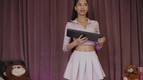 Snapshot of zariaavera chatting on 19, 4, 2026 zariaavera online show from 19, 4, 2026