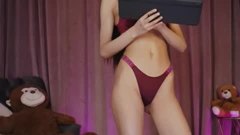 Snapshot of zariaavera chatting on 5, 5, 2026 zariaavera online show from 5, 5, 2026