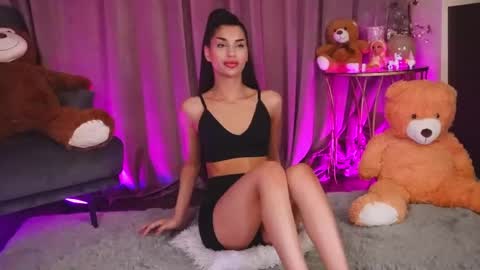 Snapshot of zariaavera chatting on 11, 5, 2026 zariaavera online show from 11, 5, 2026
