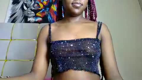 Snapshot of zariah011 chatting on 7, 7, 2026 zariah online show from 7, 7, 2026