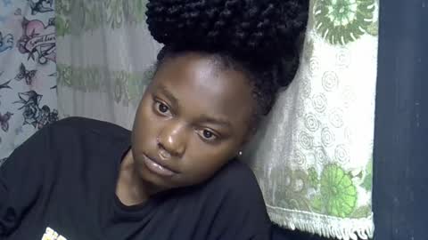 Snapshot of zarinamarlin chatting on 5, 7, 2026 zarinamarlin online show from 5, 7, 2026
