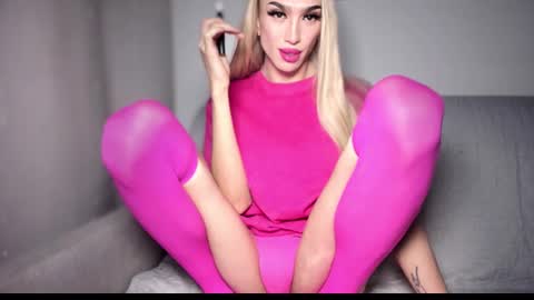 ZARINA online show from 8, 12, 2024