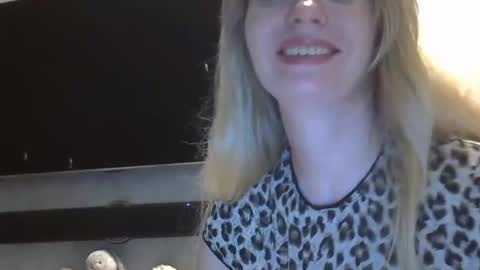 Zarina Swift online show from 29, 11, 2025