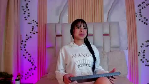 Snapshot of zasha_nm chatting on 17, 7, 2026 Zash online show from 17, 7, 2026