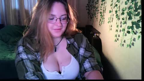 Snapshot of zayarush chatting on 30, 9, 2025 zayarush online show from 30, 9, 2025