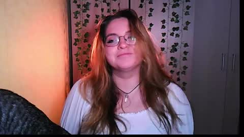 Snapshot of zayarush chatting on 12, 10, 2025 zayarush online show from 12, 10, 2025