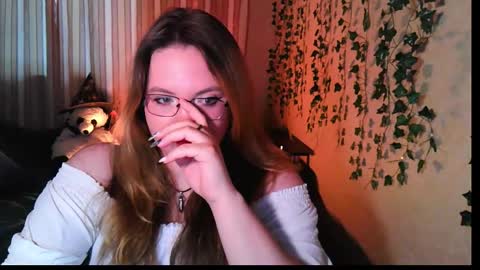 Snapshot of zayarush chatting on 16, 10, 2025 zayarush online show from 16, 10, 2025