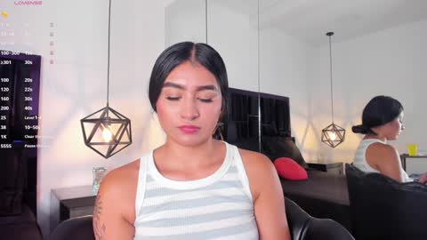  Zayda  online show from 30, 1, 2025