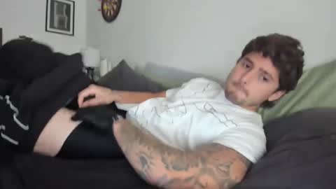 Snapshot of zaylanez chatting on 3, 1, 2025 Zay lanez online show from 3, 1, 2025