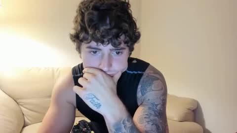 Snapshot of zaylanez chatting on 31, 1, 2025 Zay lanez online show from 31, 1, 2025