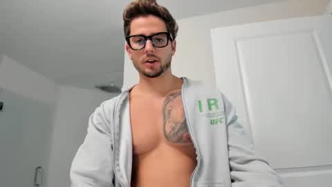 Snapshot of zaylanez chatting on 8, 9, 2025 Zay lanez online show from 8, 9, 2025