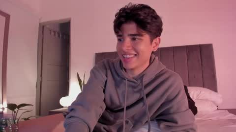 Hii im Zay.                 I save money for education. PVT Open. online show from 14, 2, 2026