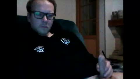 Snapshot of zblondyfrenchy chatting on 20, 1, 2025 zblondyfrenchy online show from 20, 1, 2025