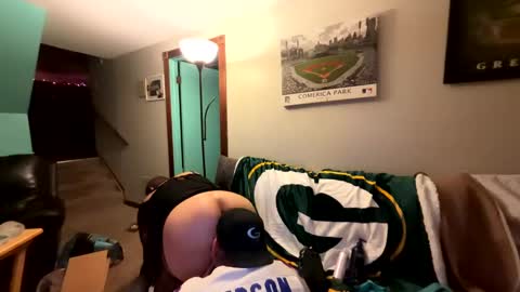 zbud1992 online show from 1, 1, 2025