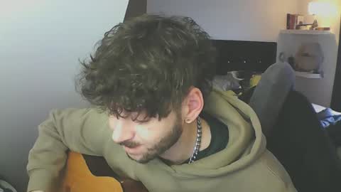 Snapshot of zedbooy chatting on 27, 12, 2024 Zed online show from 27, 12, 2024