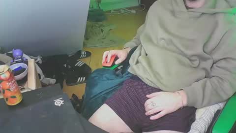 Snapshot of zedbooy chatting on 31, 12, 2024 Zed online show from 31, 12, 2024