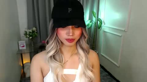 Snapshot of zelainalovetocum chatting on 14, 2, 2025 zelainalovetocum online show from 14, 2, 2025
