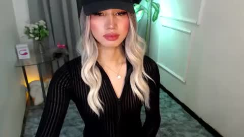 Snapshot of zelainalovetocum chatting on 16, 2, 2025 zelainalovetocum online show from 16, 2, 2025