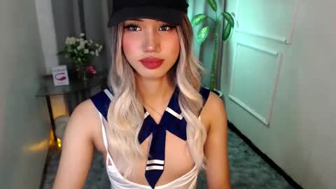 Snapshot of zelainalovetocum chatting on 19, 2, 2025 zelainalovetocum online show from 19, 2, 2025