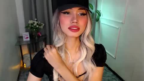 Snapshot of zelainalovetocum chatting on 20, 2, 2025 zelainalovetocum online show from 20, 2, 2025