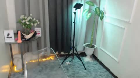 Snapshot of zelainalovetocum chatting on 5, 3, 2025 zelainalovetocum online show from 5, 3, 2025