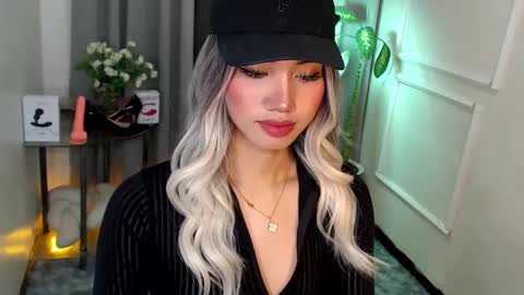 Snapshot of zelainalovetocum chatting on 11, 3, 2025 zelainalovetocum online show from 11, 3, 2025