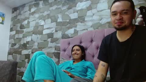 Zelda And Kuro online show from 27, 11, 2025