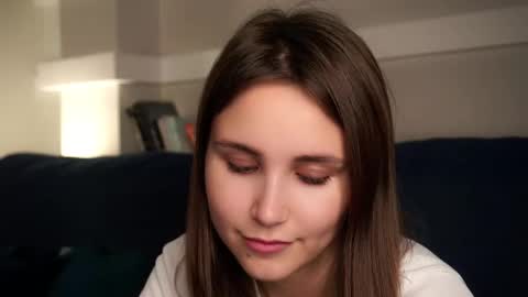 Emilia online show from 12, 9, 2025