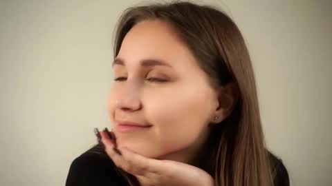 Emilia online show from 27, 9, 2025