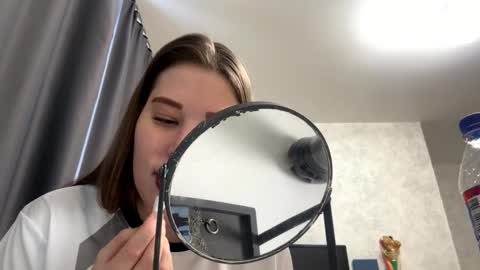 Snapshot of zenacusatis chatting on 8, 2, 2026 Sindy online show from 8, 2, 2026