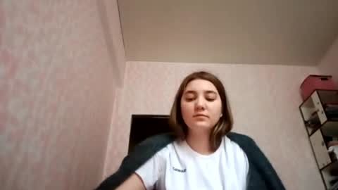 Snapshot of zeniabrossoit chatting on 18, 3, 2026 zeniabrossoit online show from 18, 3, 2026