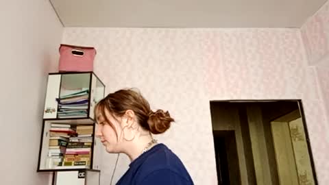 Snapshot of zeniabrossoit chatting on 16, 5, 2026 zeniabrossoit online show from 16, 5, 2026