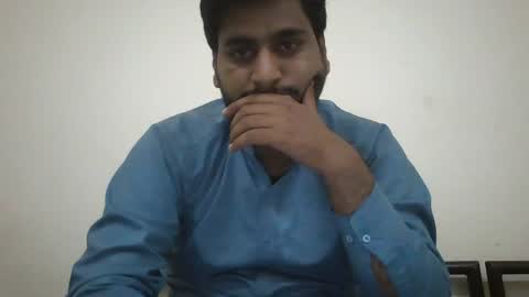 Snapshot of zes6363 chatting on 24, 4, 2026 zes6363 online show from 24, 4, 2026